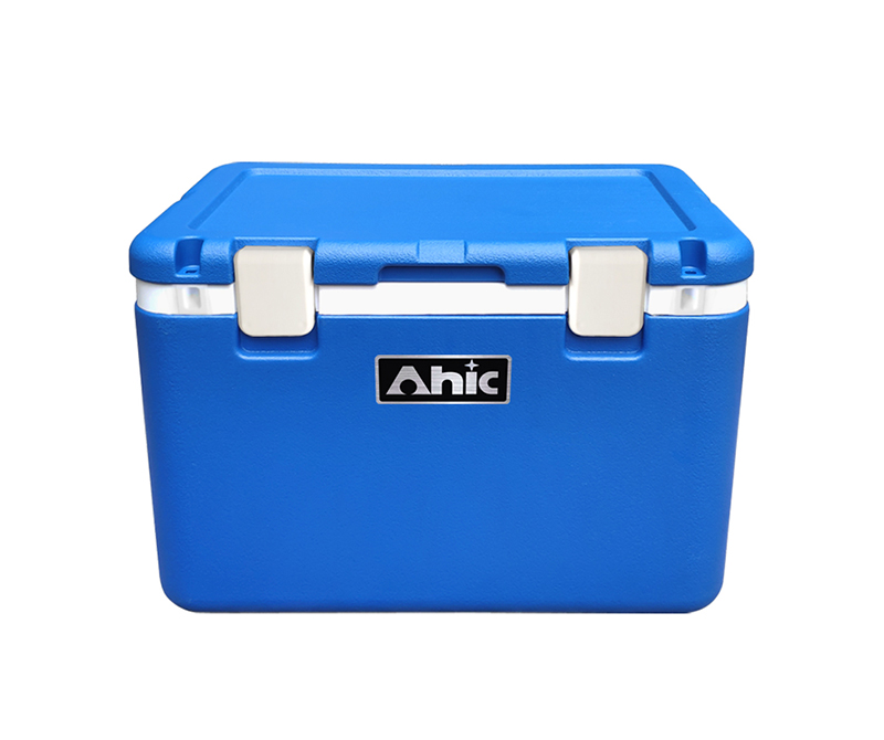 Caja enfriadora de moldeo por soplado CS55